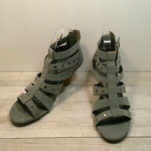 Lane Bryant Slate Gray Gladiator Sandals with rivet detail Kitten Heel Size 10 W